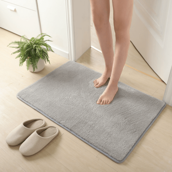 Bathroom anti-slip mat, water-absorbing floor mat at the entrance of the toilet